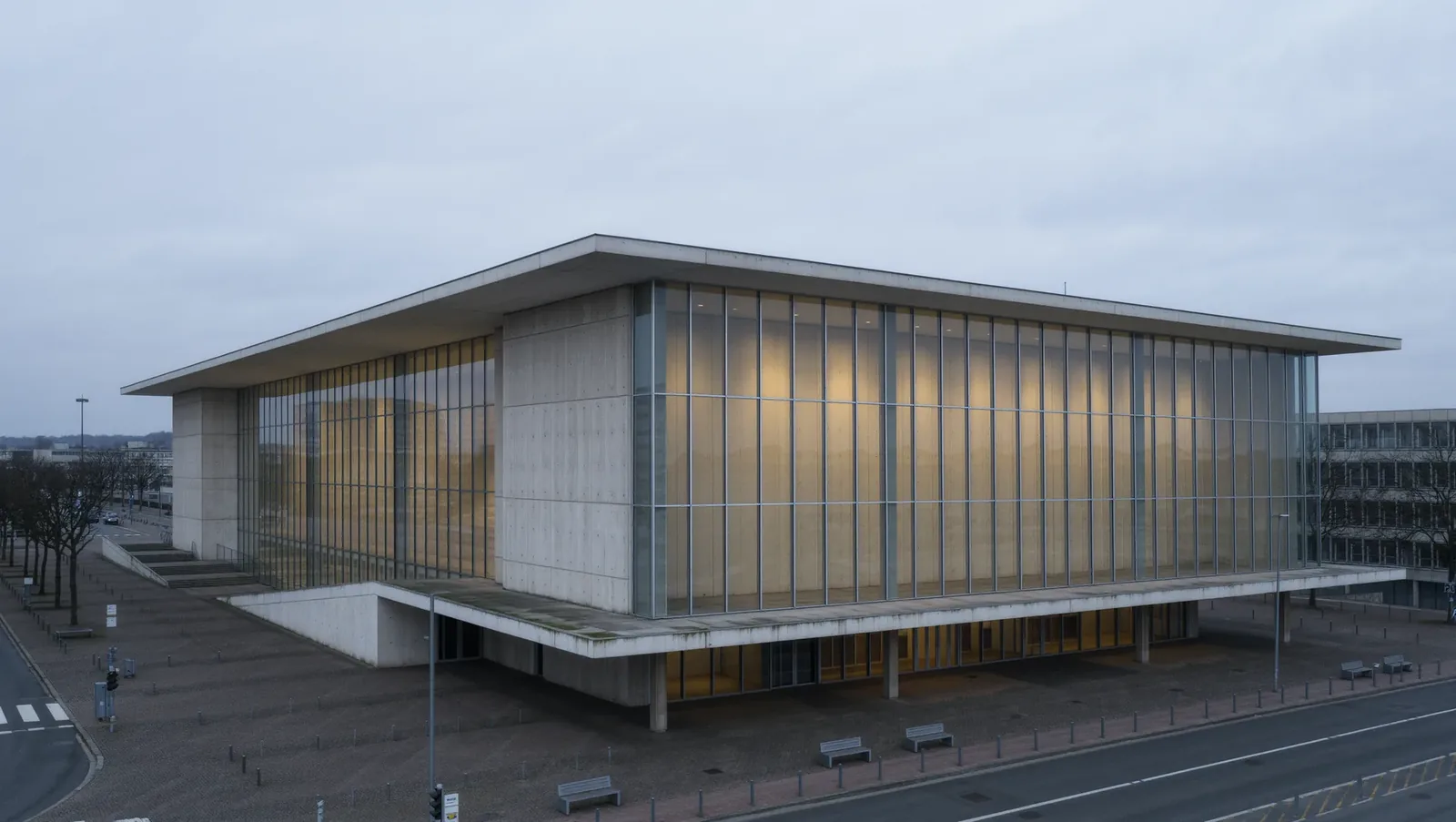 Symbolbild Konzerthaus in der Dämmerung